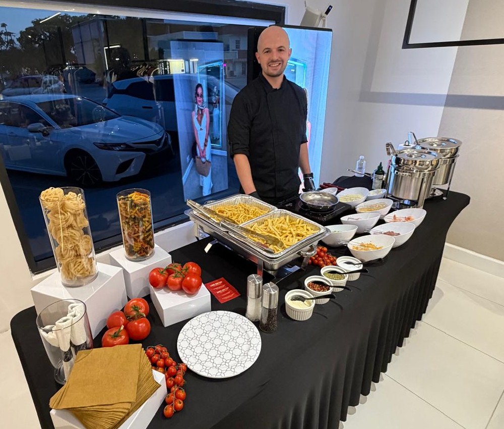Live pasta station with the chef on service